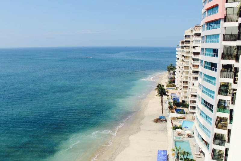 chambre-hote-VALDEBLORE-min_beach_ocean_shore_hotel_palm_tree-33726